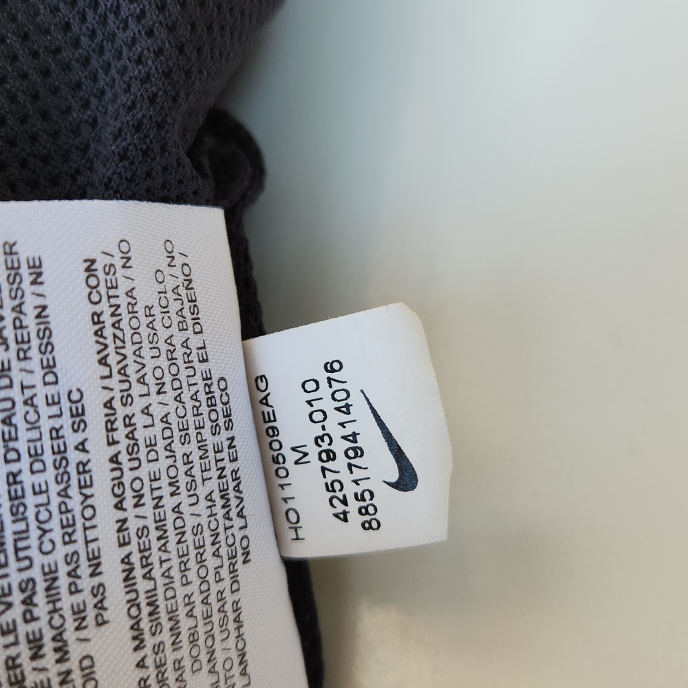 Nike unisex winter jacket Color Black size M - Picture 10 of 10